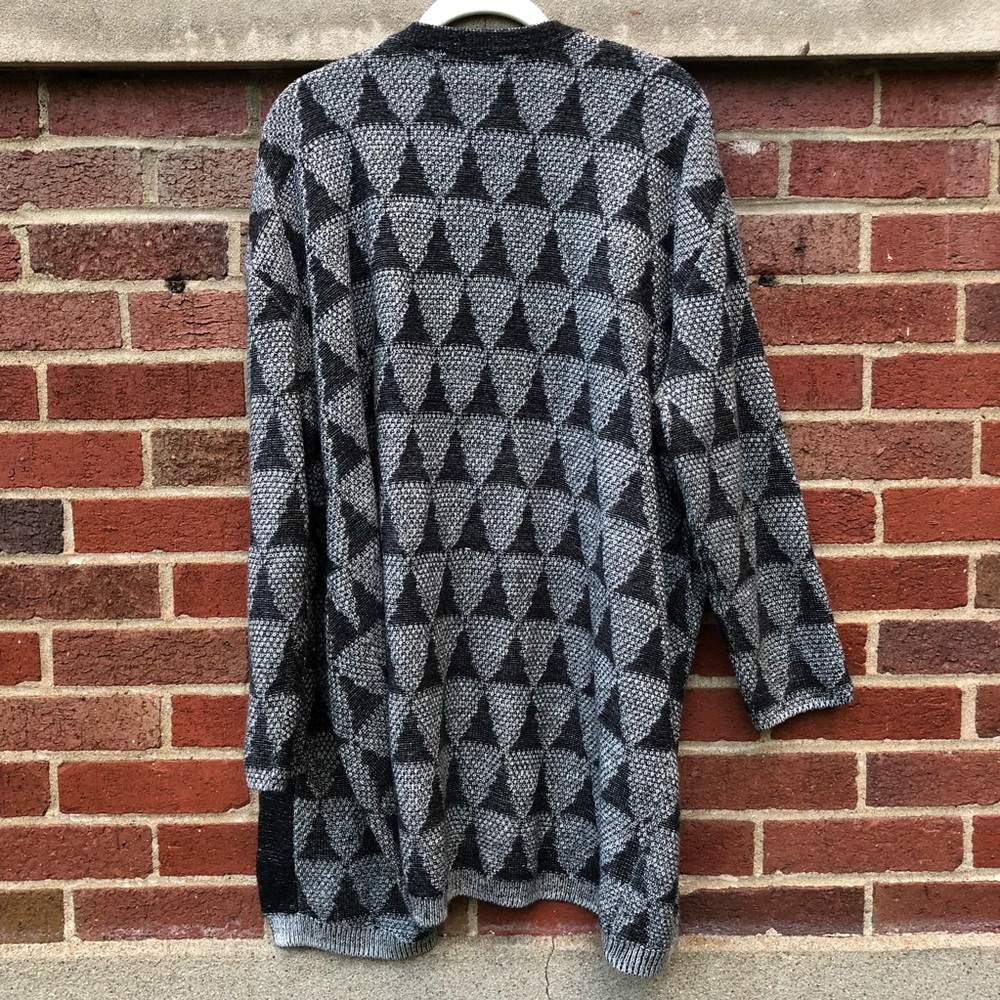 Geometric Gray Sweater Plus Size - image 4